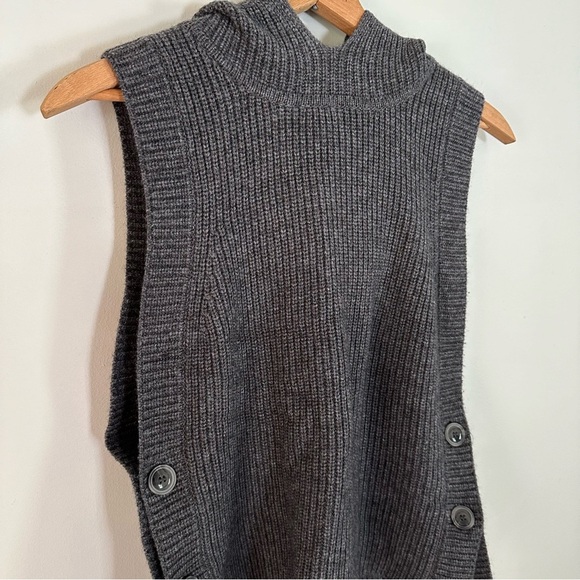 Purotatto Cashmere Wool Blend Hooded Poncho Sweater - Picture 5 of 16